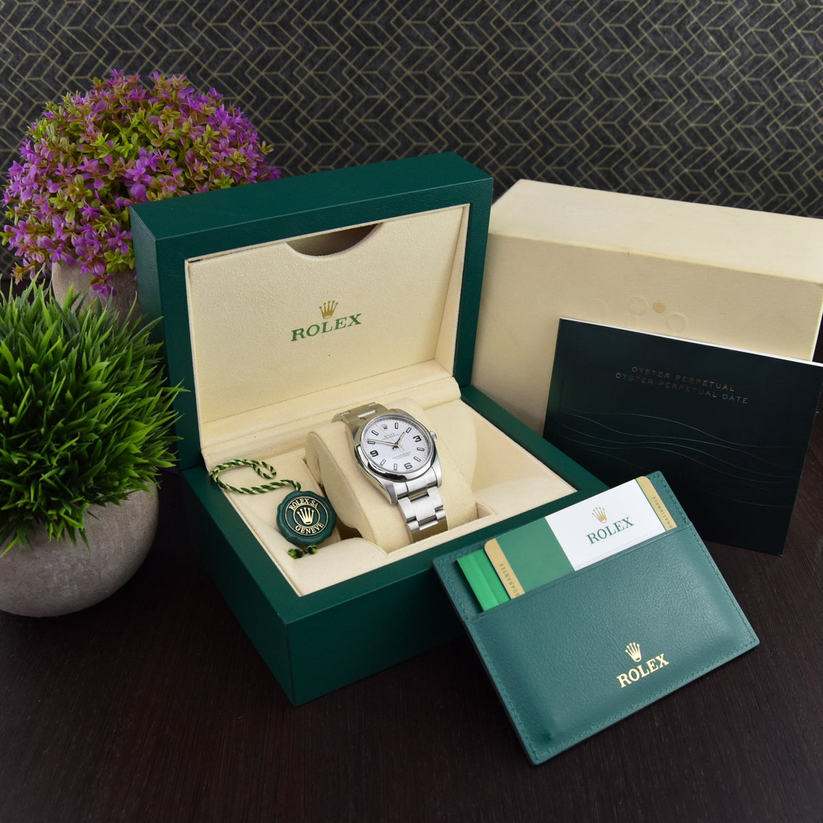 Oyster Perpetual 114200 - Gents Watch - White Dial - 2016