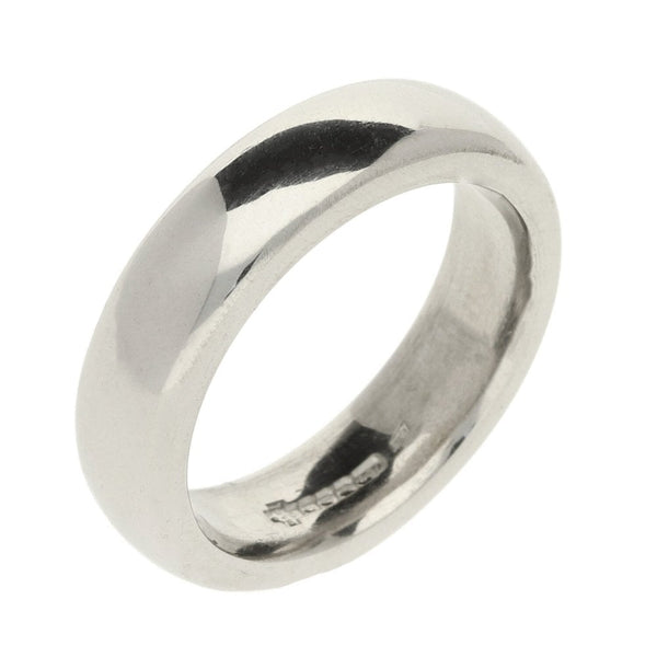 18ct White Gold D-Shape Wedding Ring - Size P