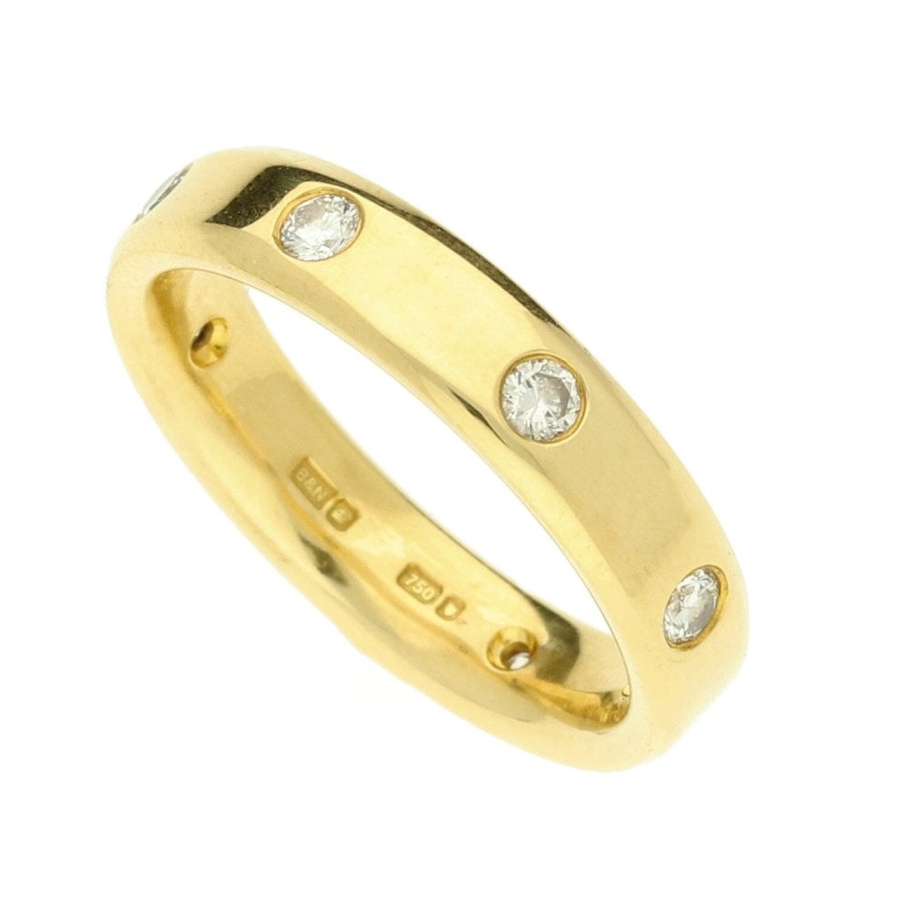18ct Gold Diamond Wedding Ring - Size J½