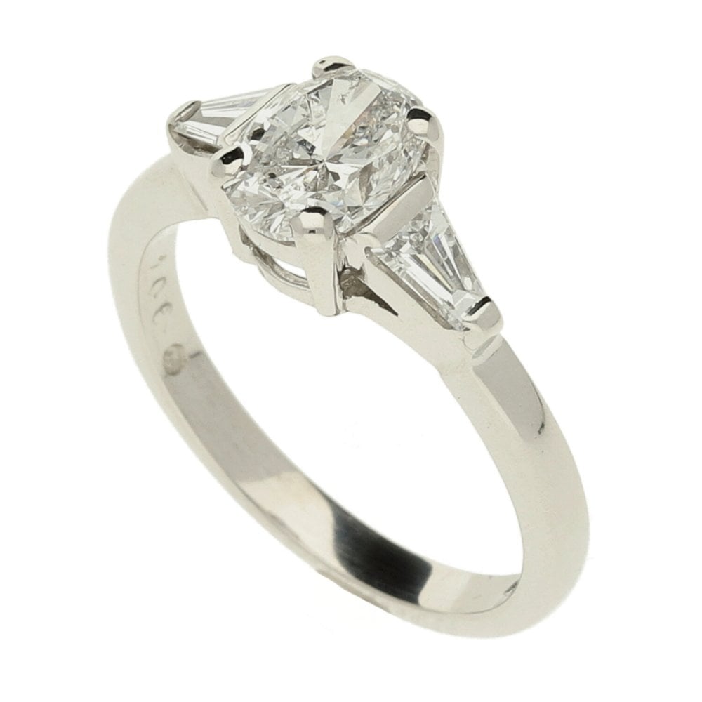 18ct White Gold Ladies Engagement Ring - Size M