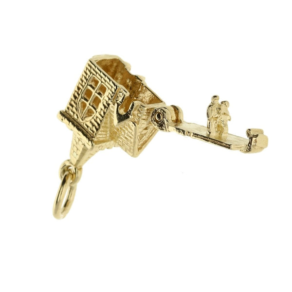 9ct Yellow Gold Church Bride & Groom Charm - 2.8g