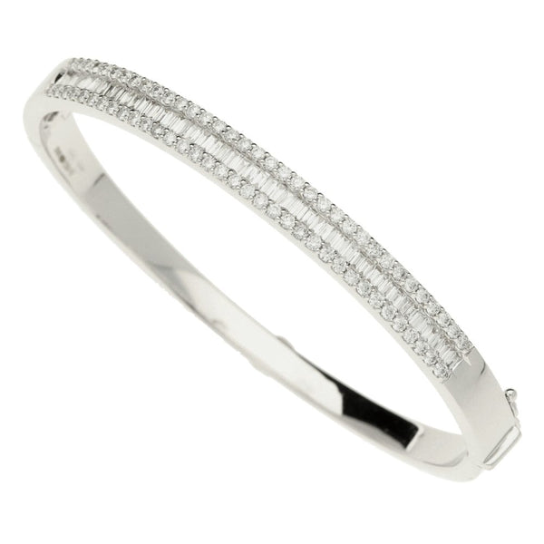 18ct White Gold Fancy Diamond Bangle - 1.92ct - 24.3g