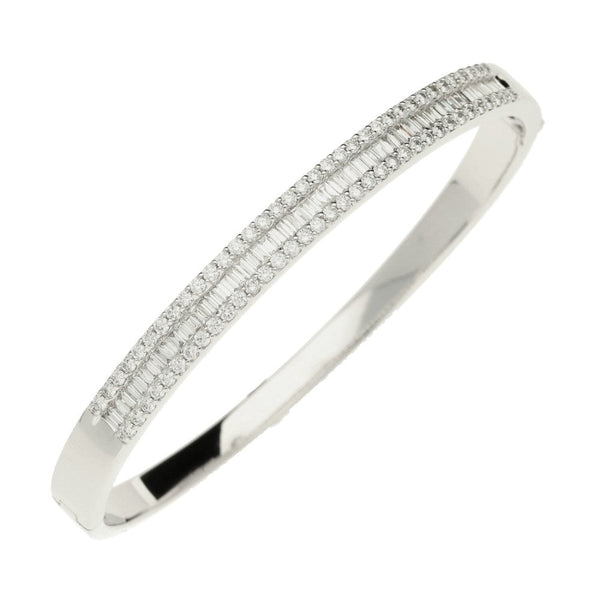 18ct White Gold Fancy Diamond Bangle - 1.92ct - 24.3g