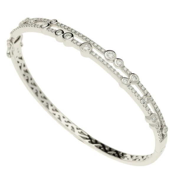 18ct White Gold Split Diamond Scatter Bangle - 1.05ct - 16.8g