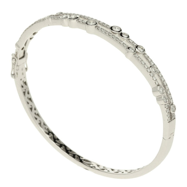 18ct White Gold Split Diamond Scatter Bangle - 1.05ct - 16.8g