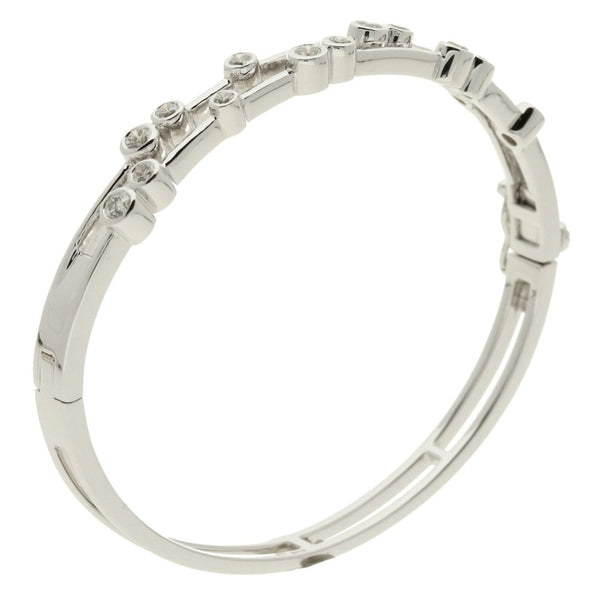 18ct White Gold Scatter Diamond Bangle - 1.00ct