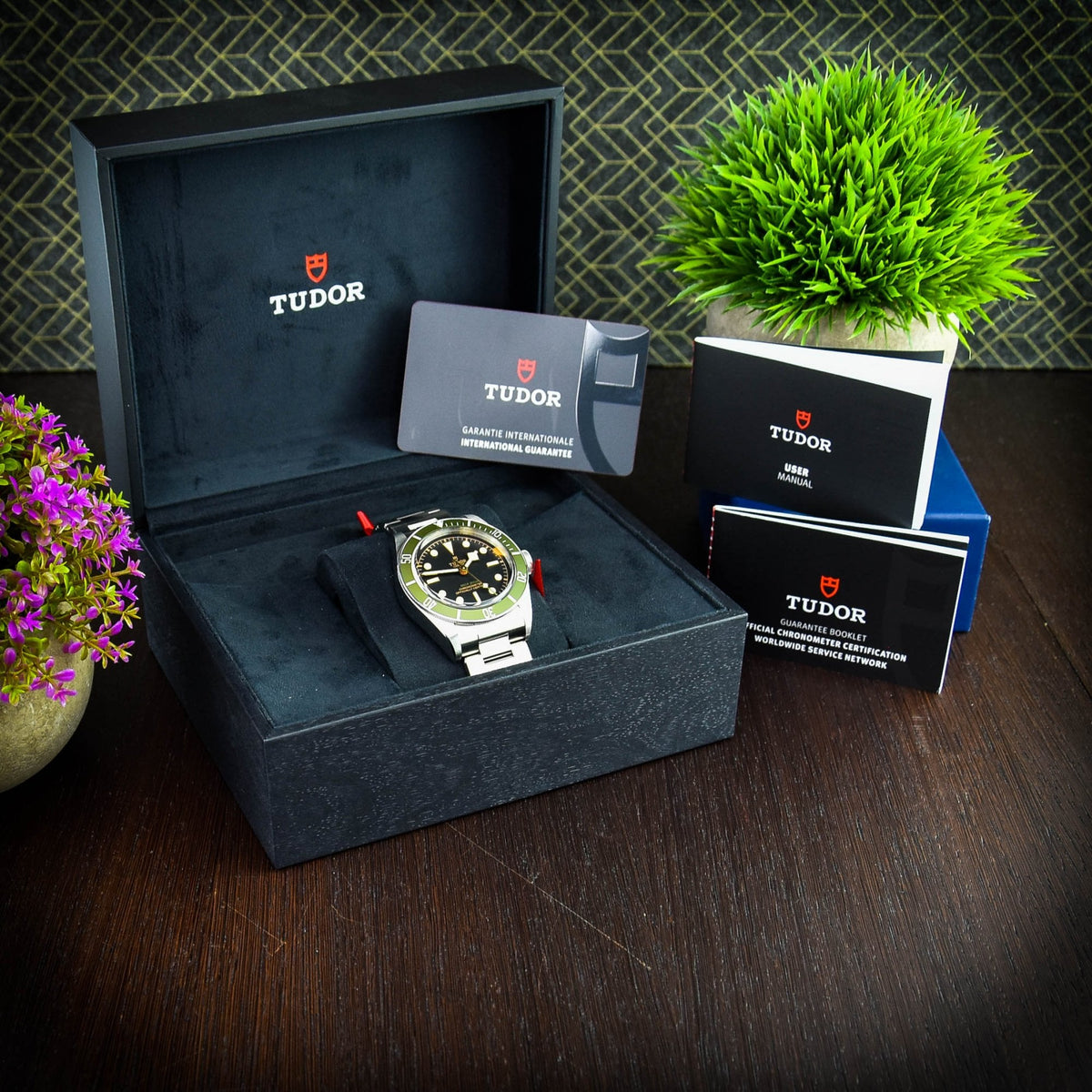 Heritage Black Bay 79230G Harrods Edition - 2021