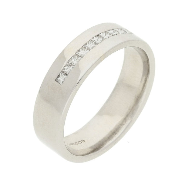 18ct White Gold Diamond Set Band - Size Q - 0.30ct