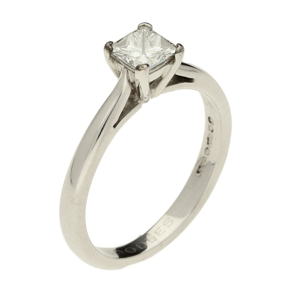 Platinum Ladies Princess Cut Diamond Engagement Ring - 0.47ct