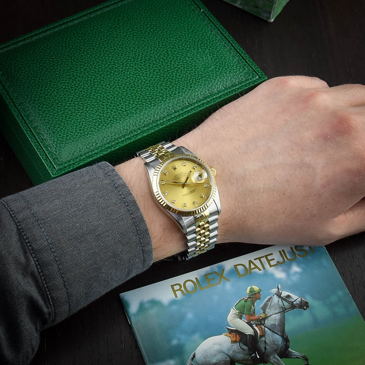 Datejust 16233 - Champagne Diamond Dial - 1992