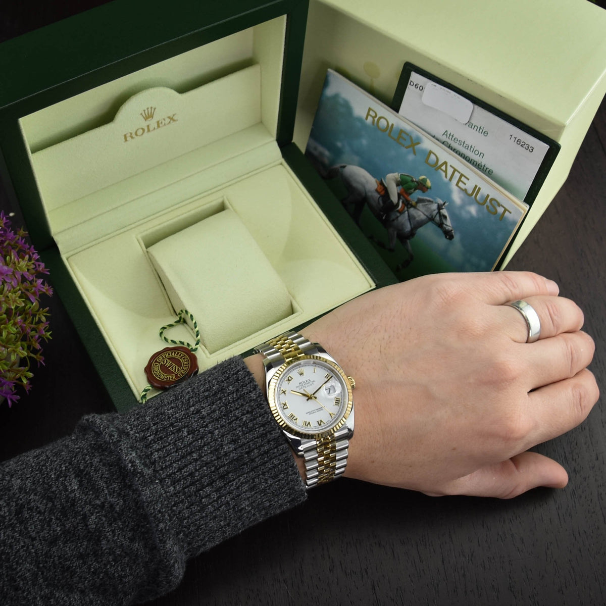 Datejust 116233 - Gents Watch - White Dial - 2005
