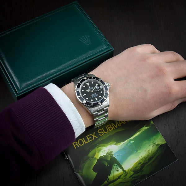 Submariner 16610 - 40mm Watch - Black Dial - 1991