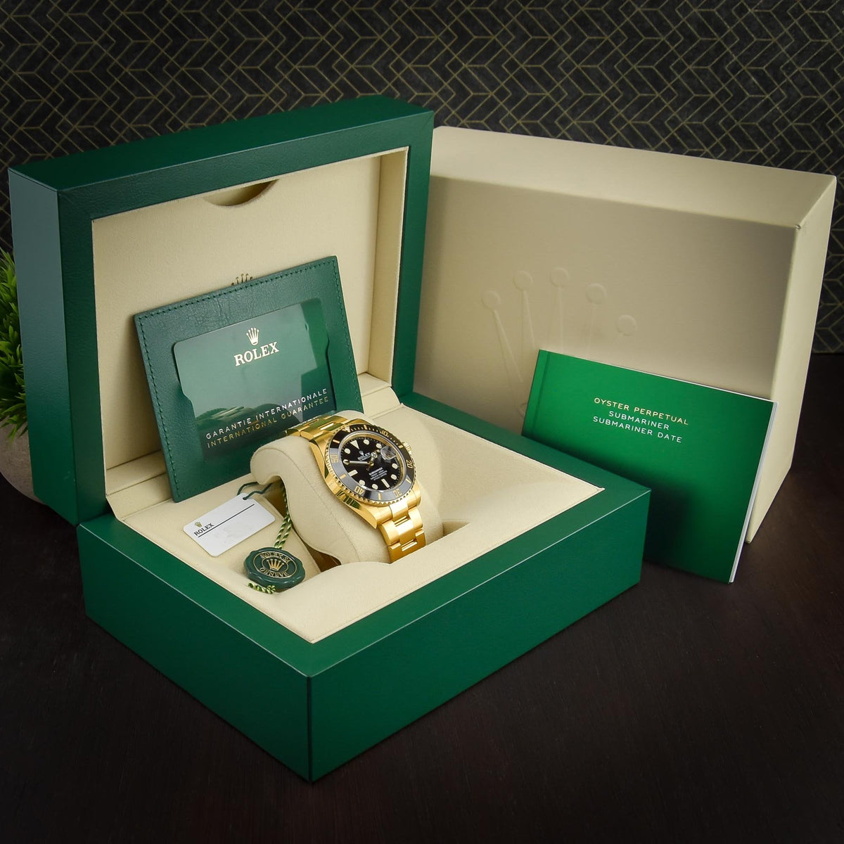 Submariner 126618LN - Gold Watch - Black Dial - 2021