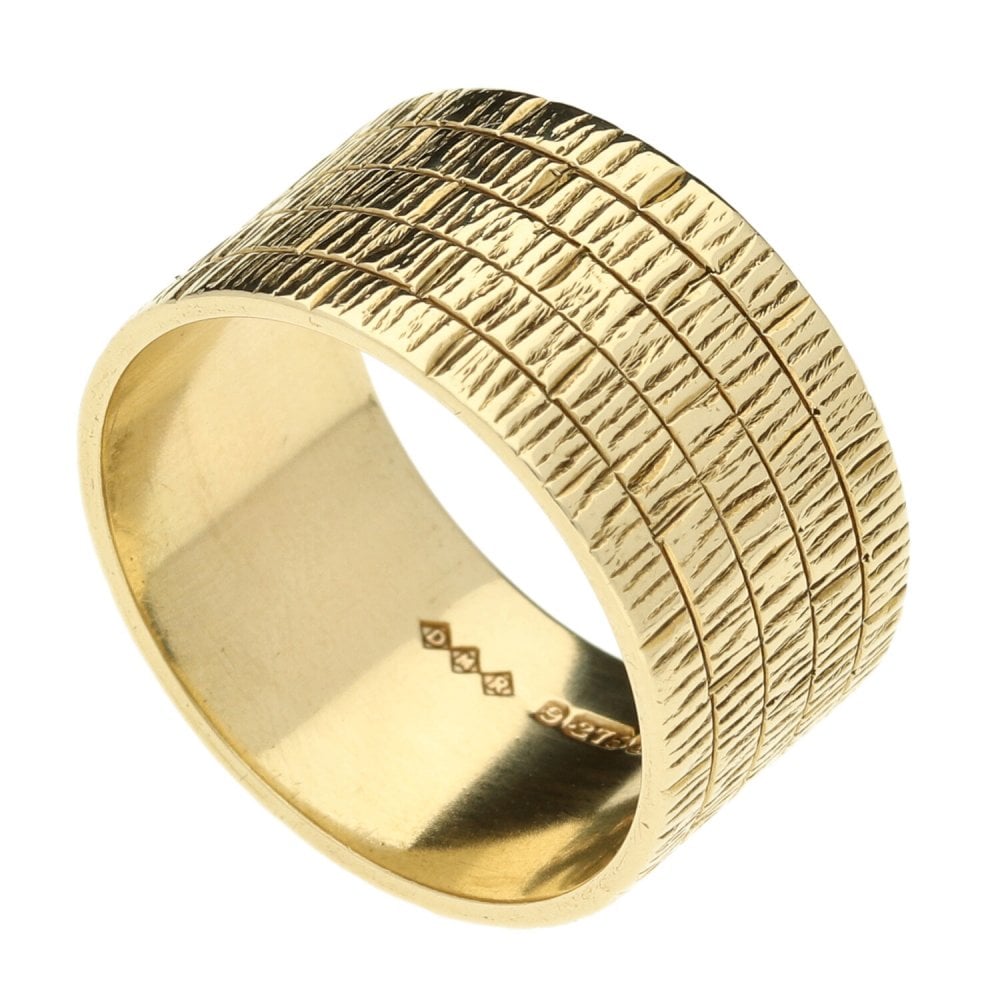 9ct Yellow Gold Ladies Bark-Brick Effect Wedding Ring - Size U½