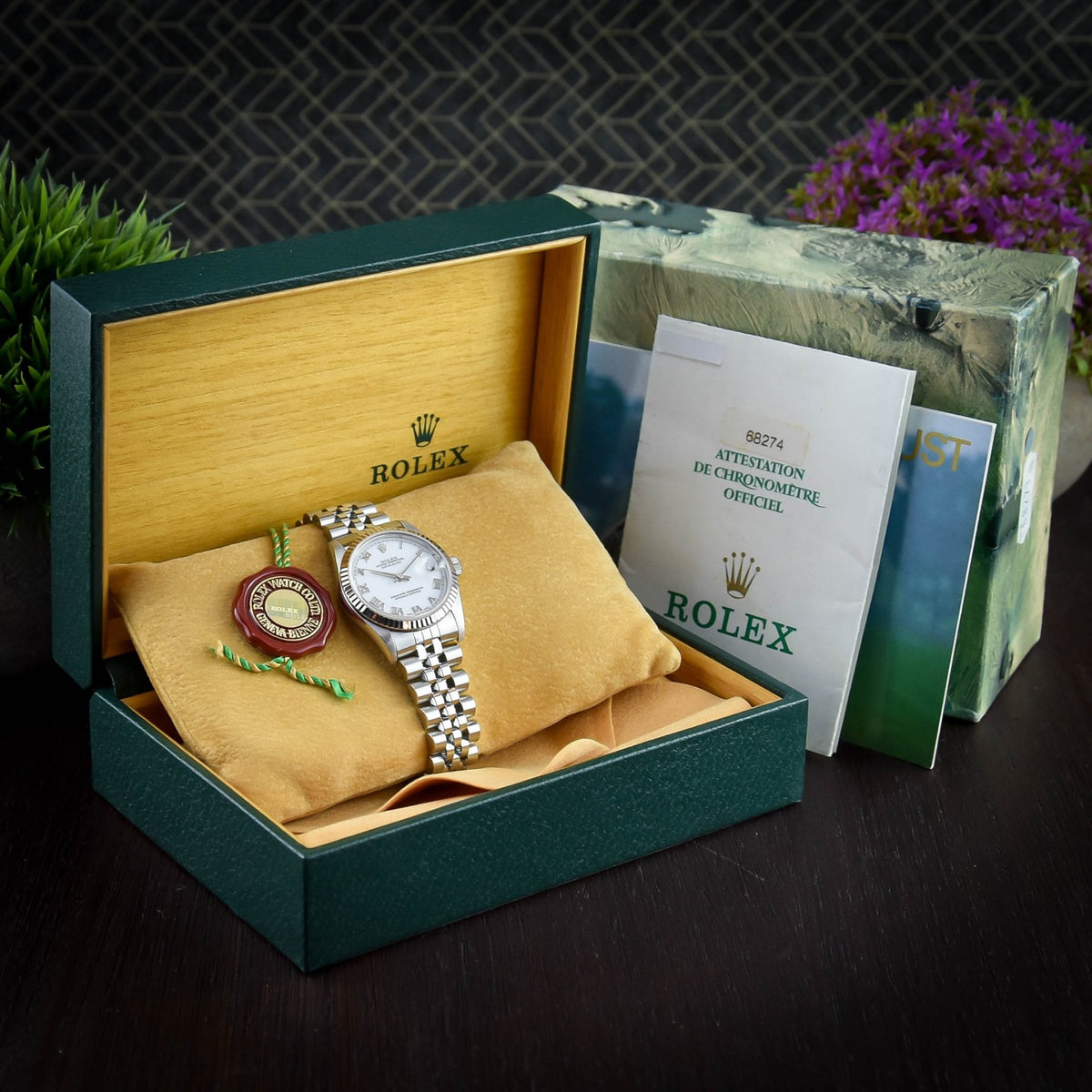 Datejust 68274 - Midsize Watch - White Roman Dial - 1999