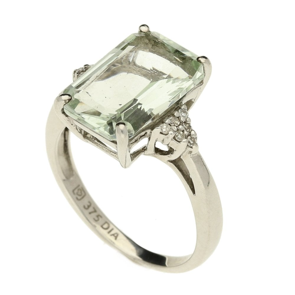 Ladies 9ct White Gold Blue Quartz & Diamond Ring - Size I½