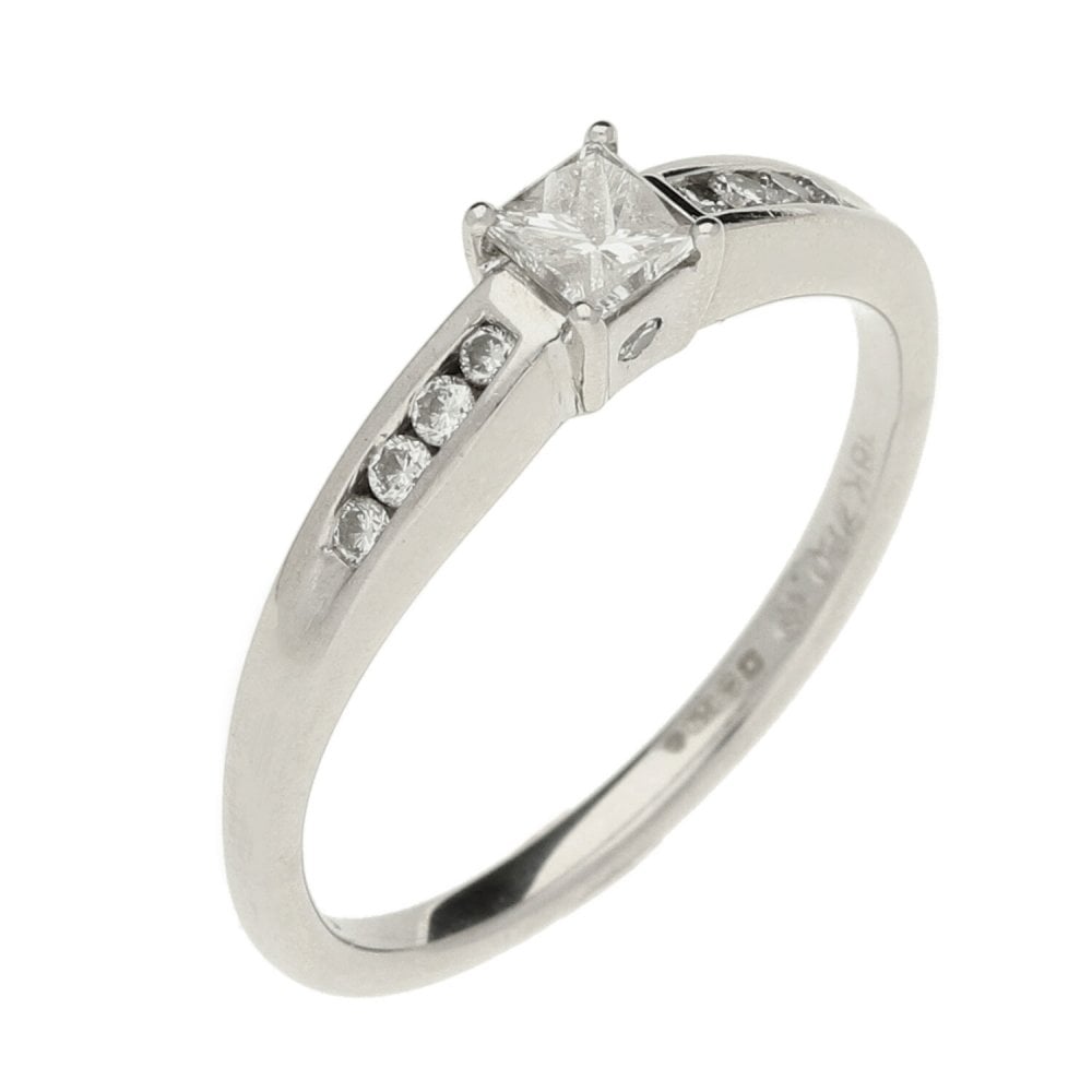 Ladies 18ct White Gold Diamond Ring - Size N