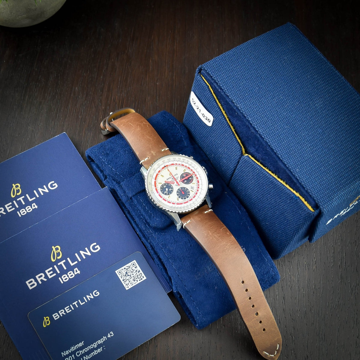 Navitimer B01 Chronograph 43 TWA Edition - 2021