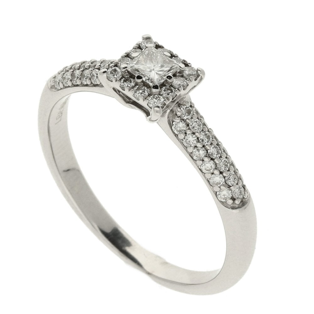 Ladies 9ct White Gold Diamond Cluster Ring - 0.47ct
