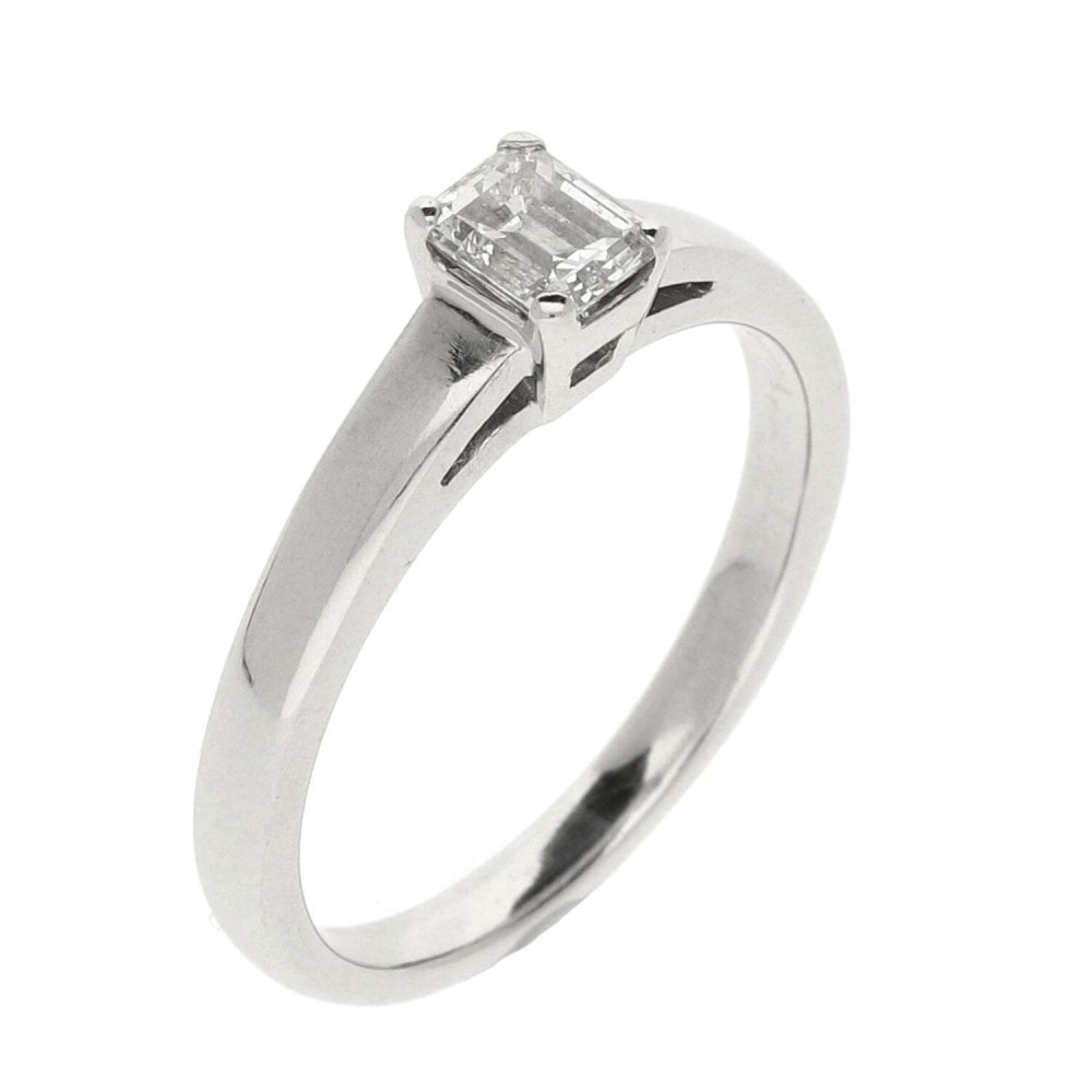 Ladies 18ct White Gold Diamond Engagement Ring - Size L - 0.40ct