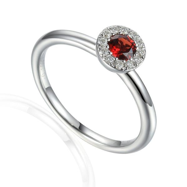 18ct White Gold Diamond & Garnet Cluster Ring - 0.10ct