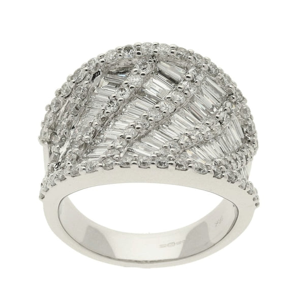 18ct White Gold Saddle Diamond Cluster Ring - 2.85ct