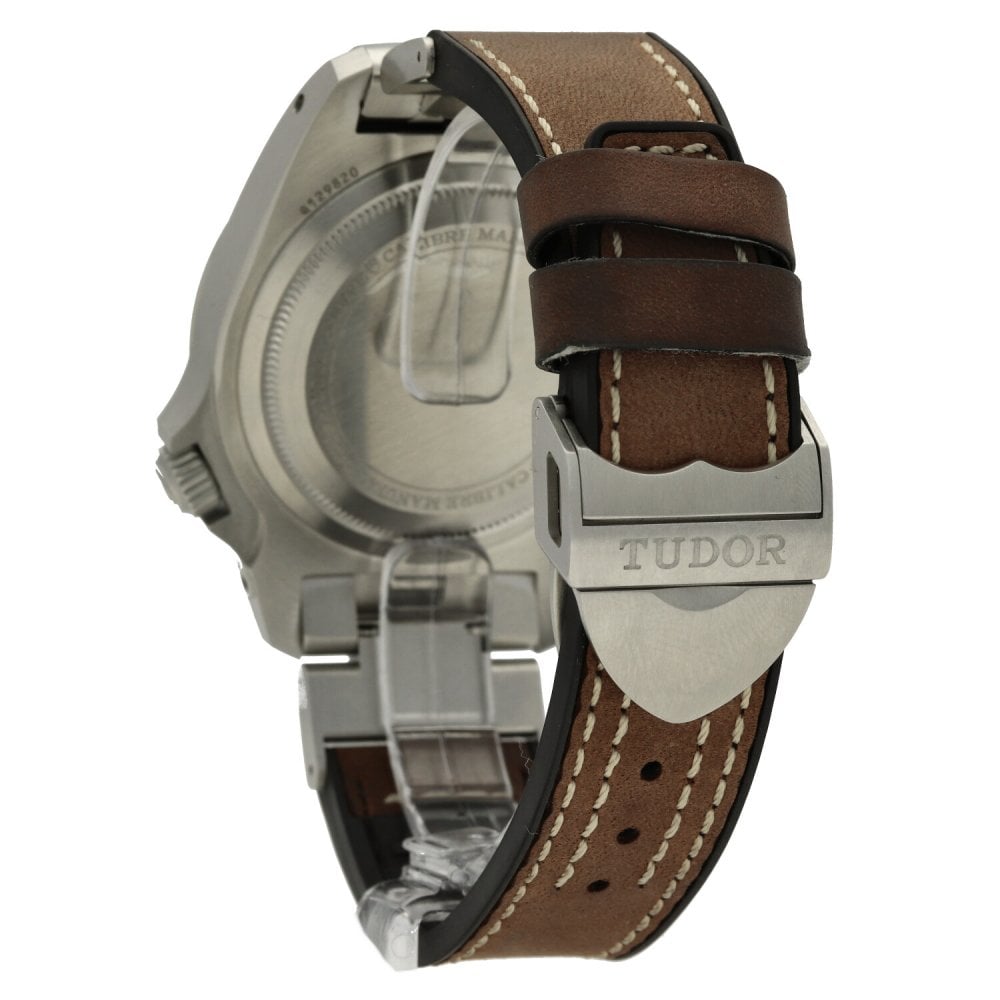 Black Bay P01 - Mens Watch - Black Dial - 2021