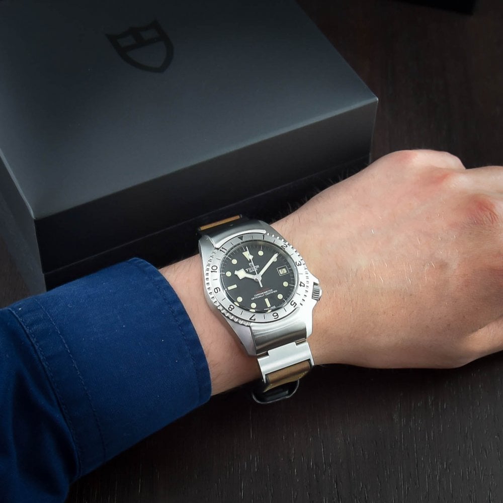 Black Bay P01 - Mens Watch - Black Dial - 2021