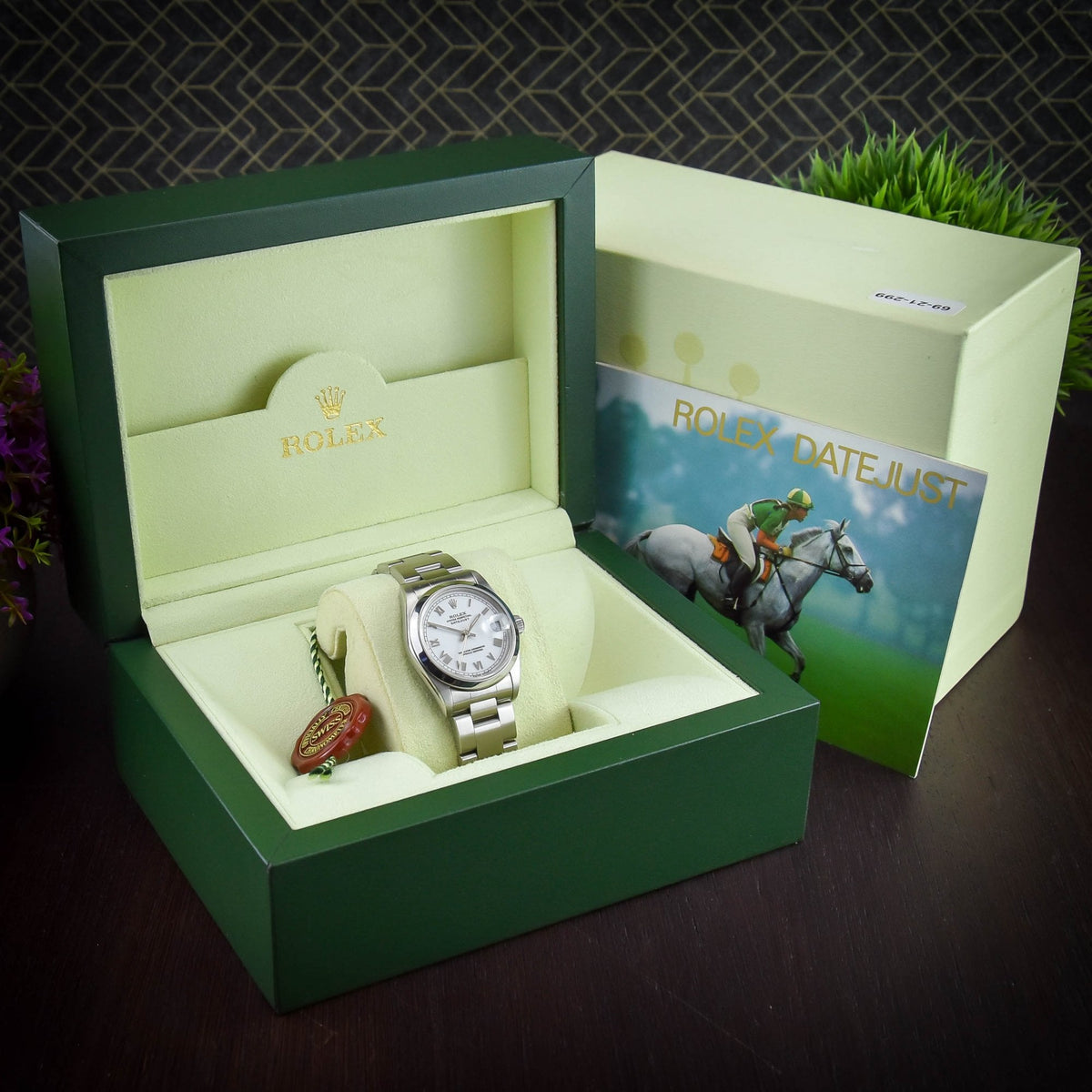 Datejust 68240 - Midsize Watch - White Dial - 1996