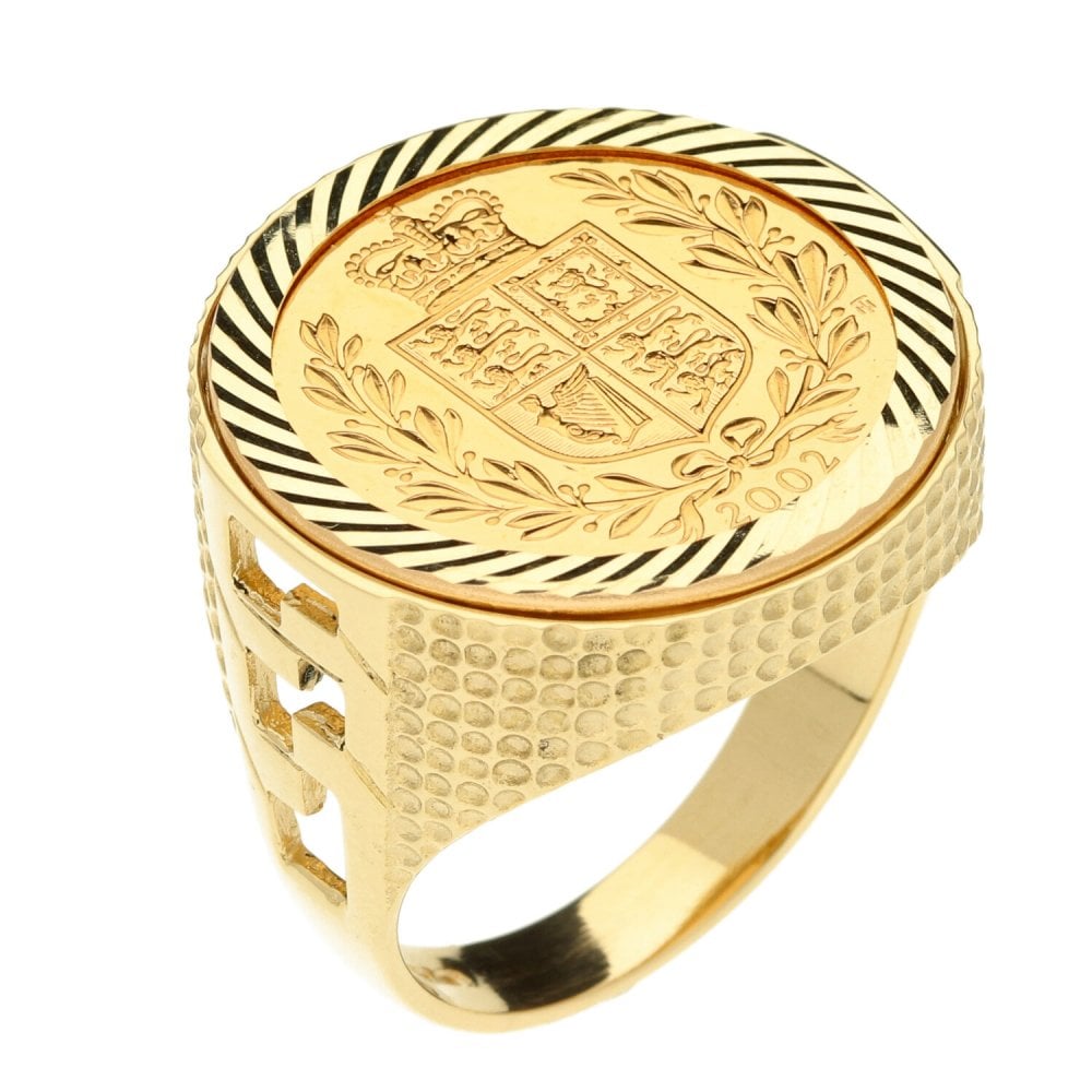 Yellow Gold 2002 Full Sovereign Coin Mounted Ring - 14.5g