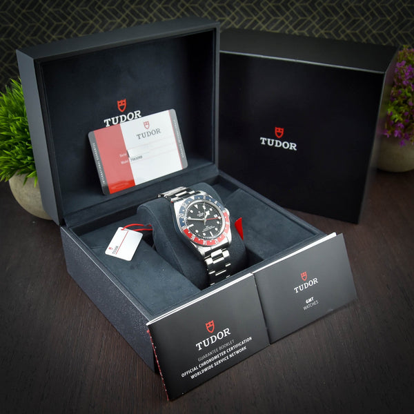 Black Bay 79830RB - Mens Watch - Black Dial - 2020