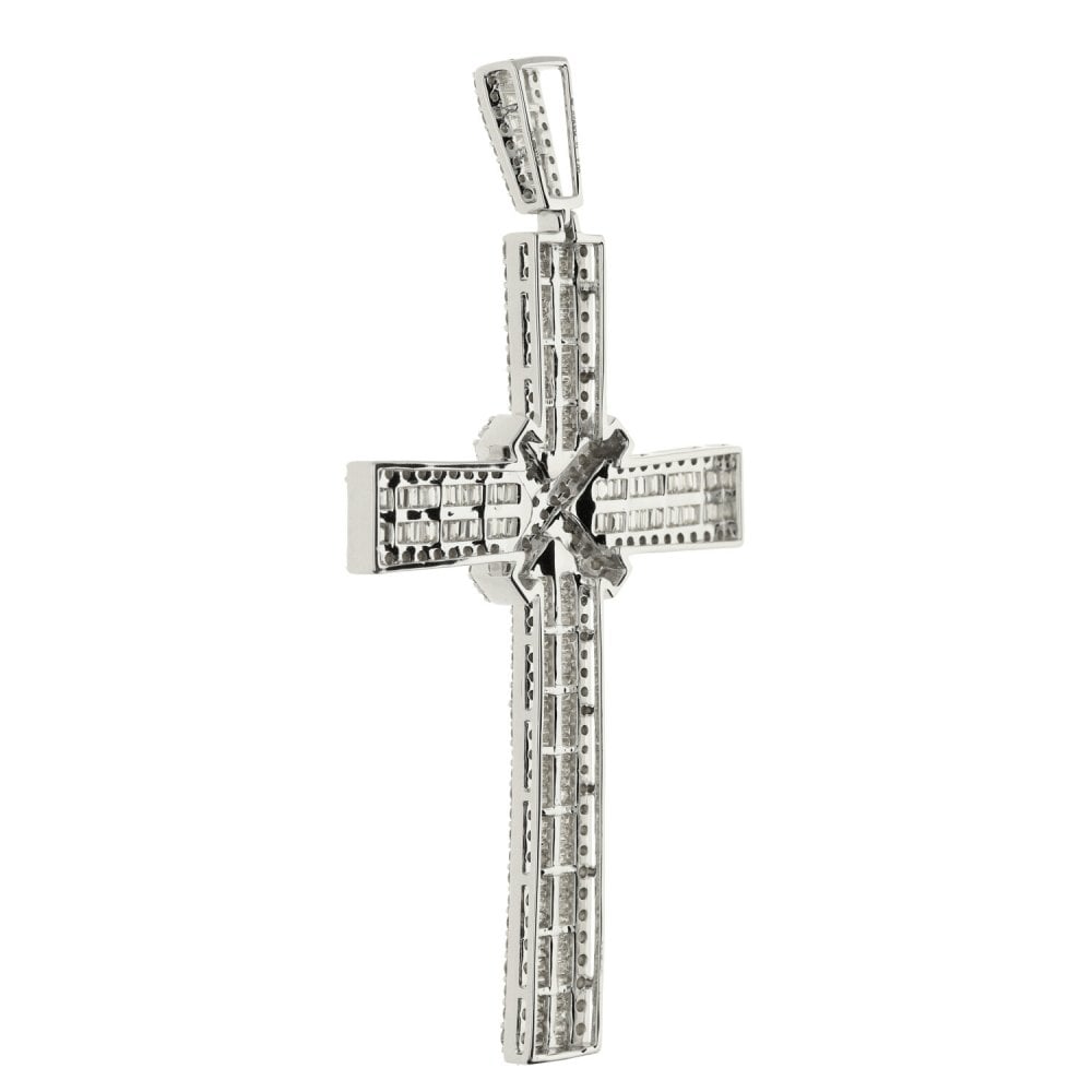 Ladies 9ct White Gold Diamond Set Cross Pendant - 7.00ct