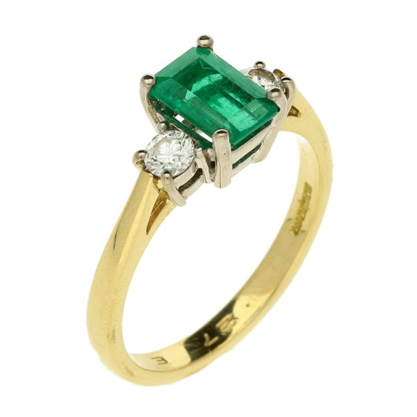 Ladies 18ct Yellow Gold Diamond & Emerald Three Stone Ring