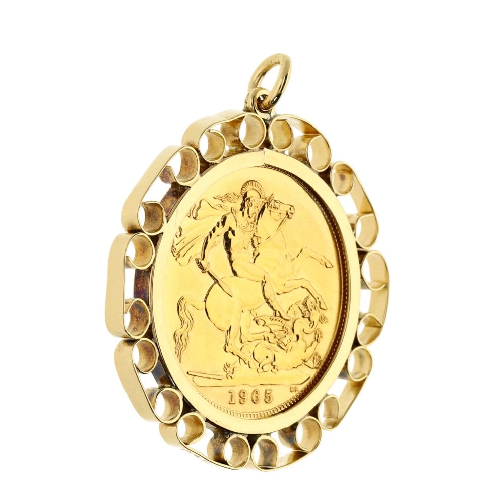 9ct Yellow Gold Mounted Full Sovereign Pendant - 10.5g