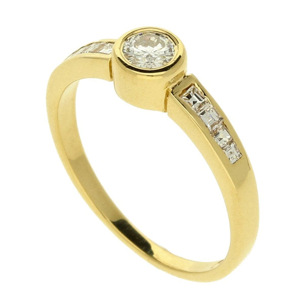 Ladies 18ct Yellow Gold Diamond Engagement Ring - 0.30ct