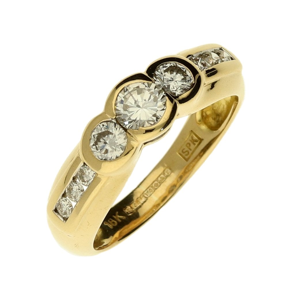 Ladies 18ct Yellow Gold Diamond Band Ring - Size K½ - 0.72ct