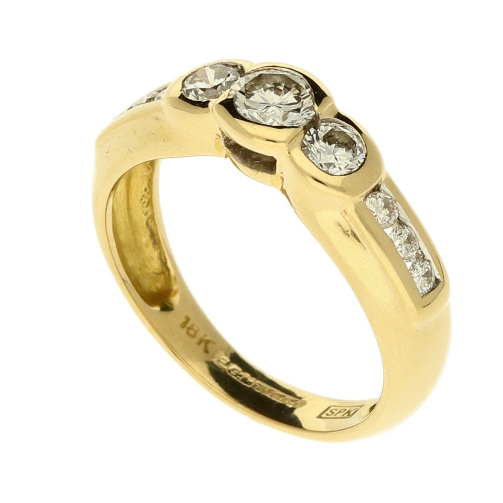 Ladies 18ct Yellow Gold Diamond Band Ring - Size K½ - 0.72ct