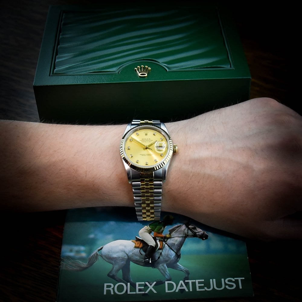Datejust 16233 - Gents Watch - Gold Dial - 1990