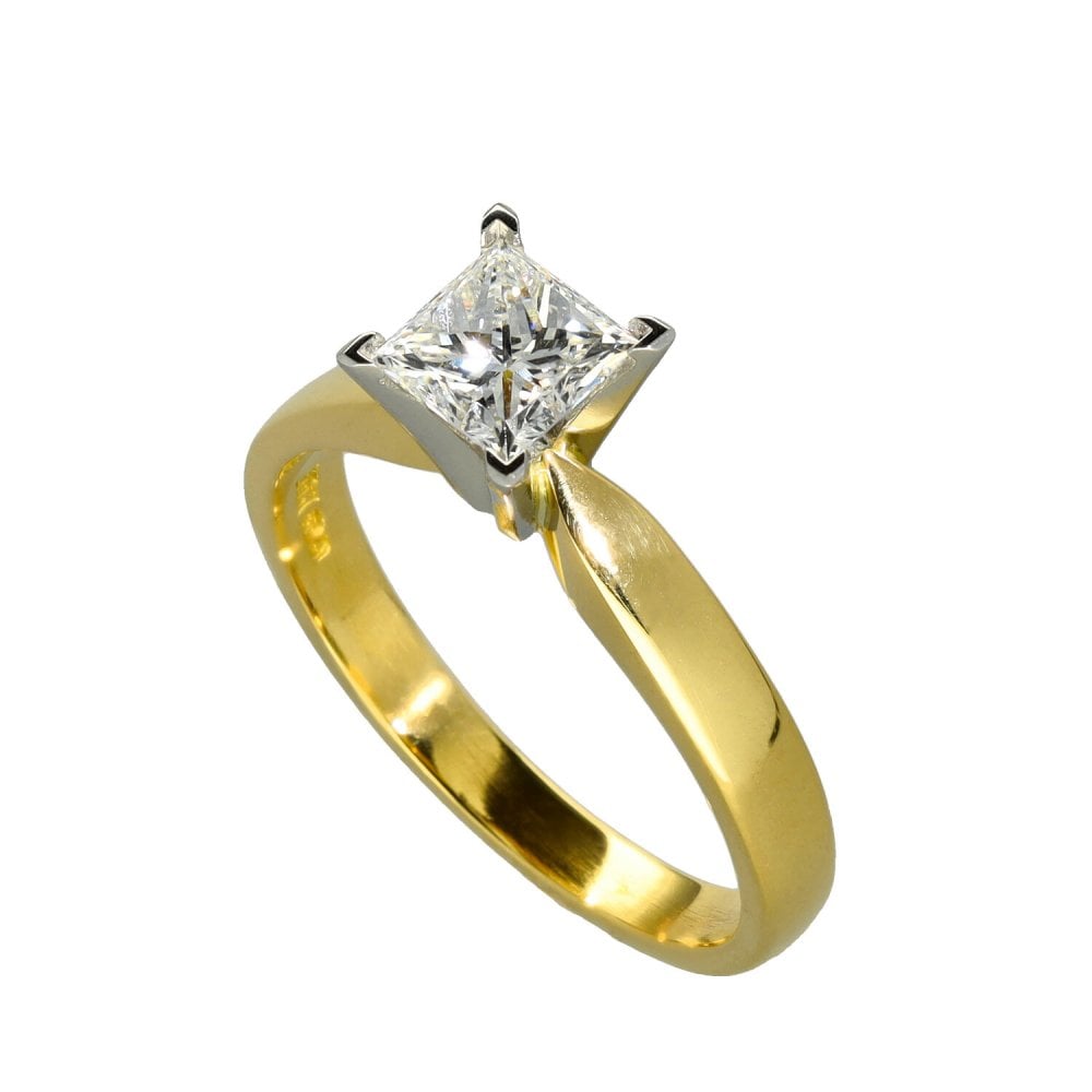 Ladies 18ct Yellow Gold Princess Cut Diamond Solitaire Ring