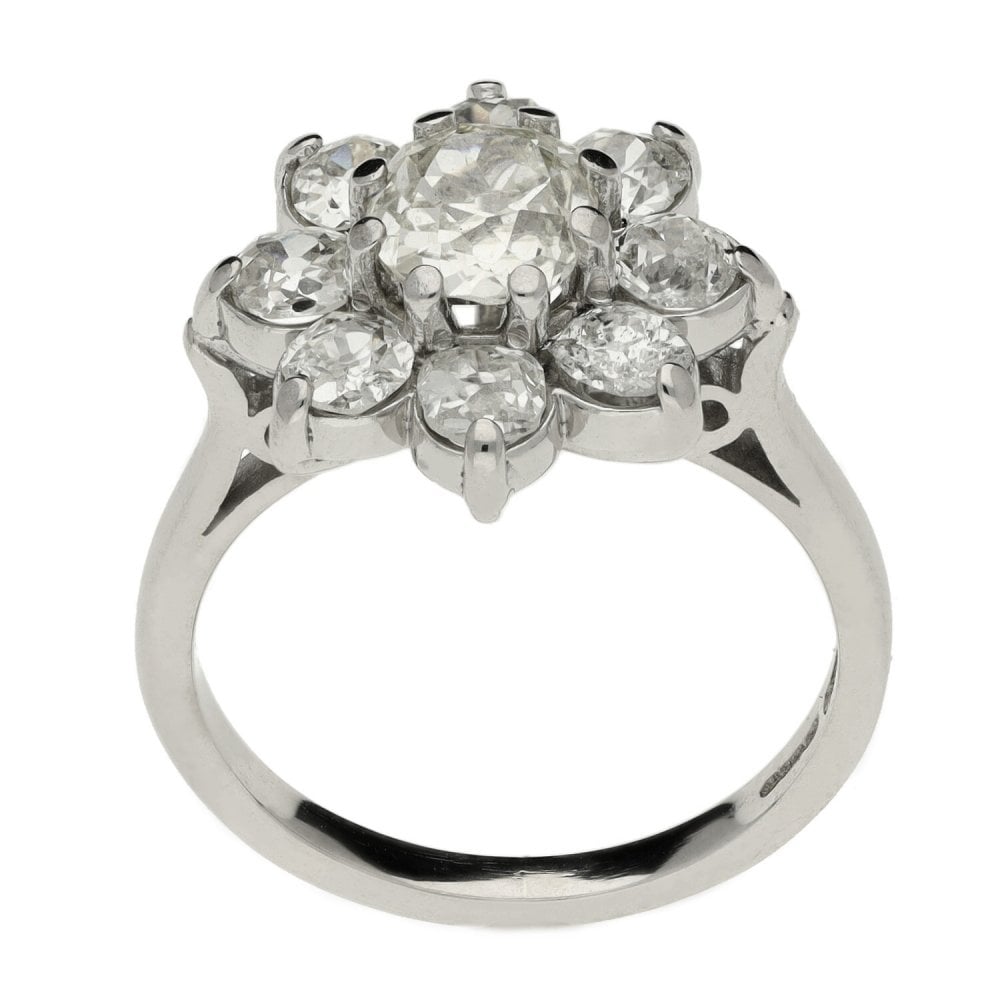 Ladies 18ct White Gold Diamond Cluster Ring - 2.26ct