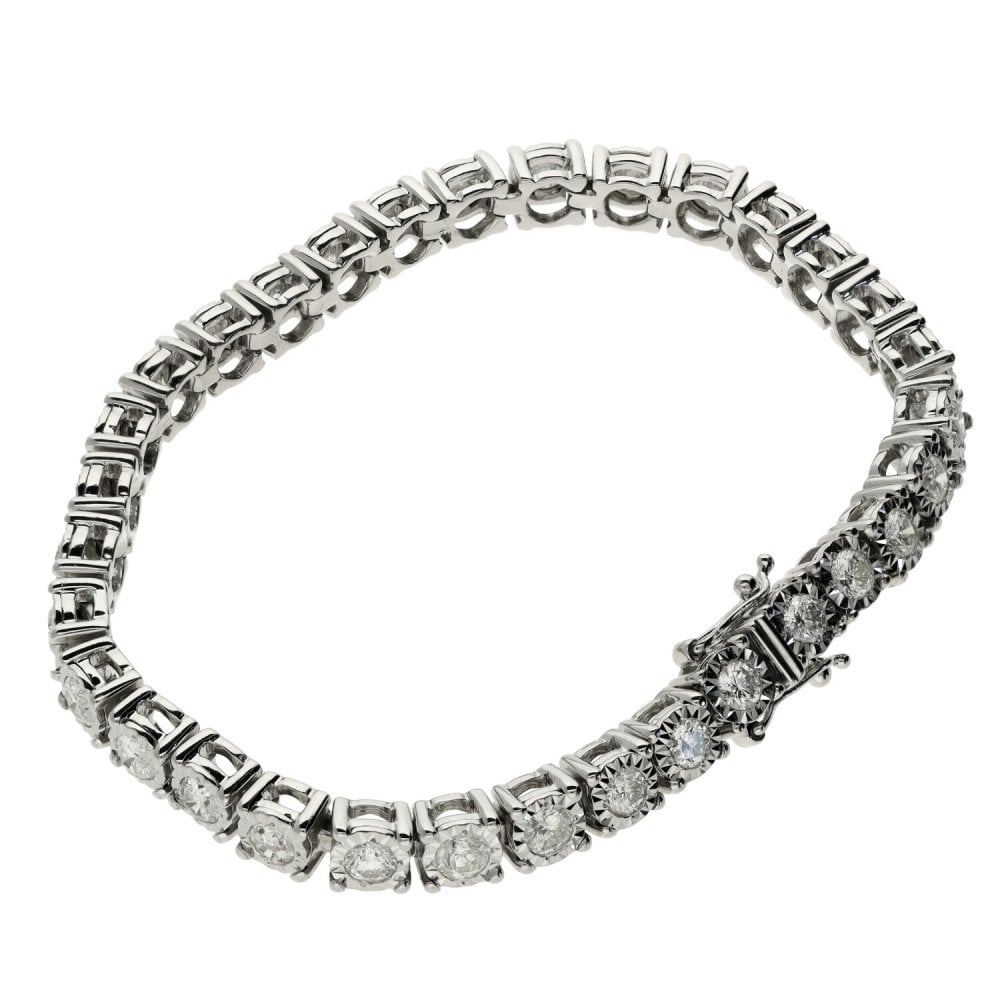 18ct White Gold Diamond Tennis Bracelet - 7" - 5.00ct