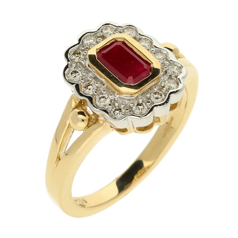 9ct Yellow Gold Ruby & Diamond Cluster Ring - 0.25ct
