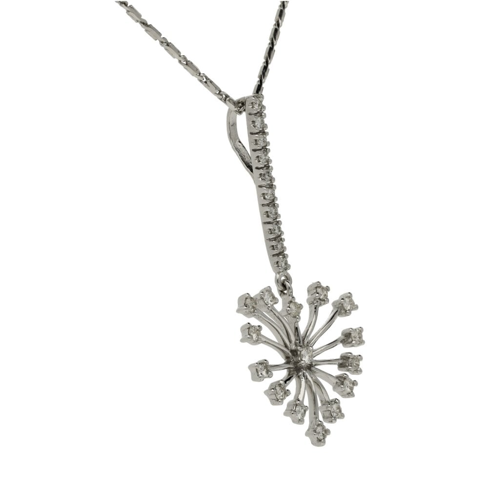 Ladies 9ct White Gold Diamond Set Pendant & 18" Chain - 0.25ct
