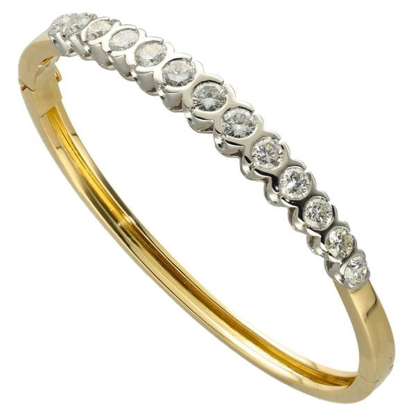 Ladies 18ct Yellow Gold Diamond Set Bangle  - 3.50ct