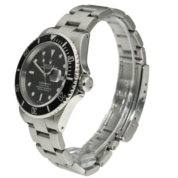 Submariner 16610 - Black Dial - 2002
