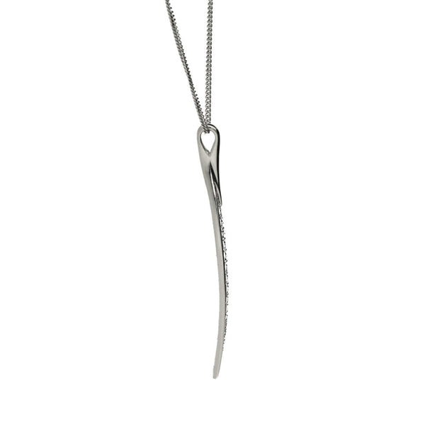 Ladies 18ct White Gold Diamond Set Pendant & Chain - 0.75ct