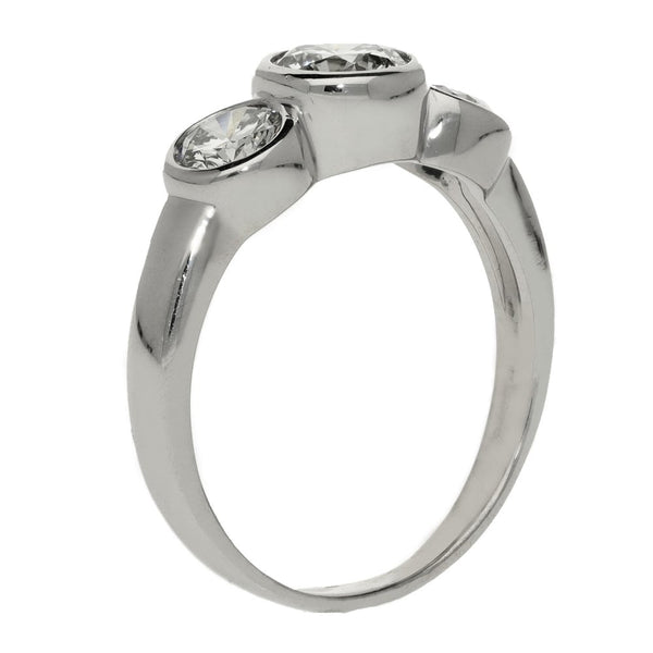 Ladies 18ct White Gold Three Stone Diamond Ring - 1.55ct