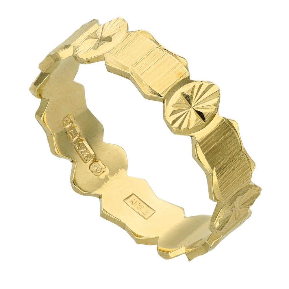 9ct Yellow Gold Oval & Bar Patterned Ring - Size U