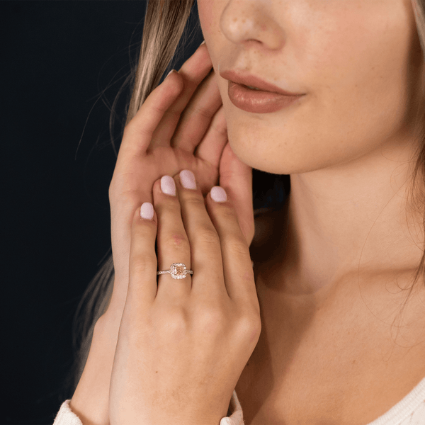 950 Platinum Yellow Diamond Engagement Ring - Size M - 1.09ct