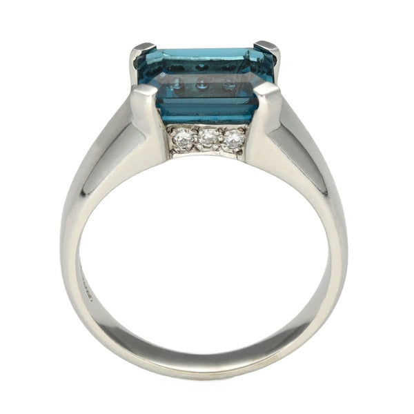 Ladies 9ct White Gold Diamond & Topaz Ring - Size L